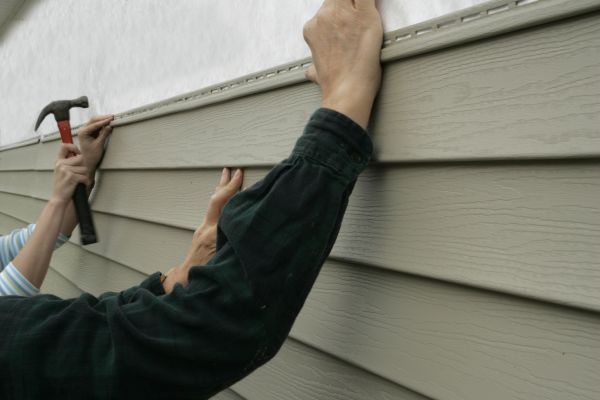 Cost of Insulated Siding Installation in Richardson