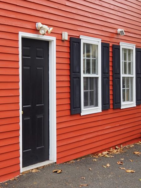 Cost of Red Vinyl Siding Installation in Richardson