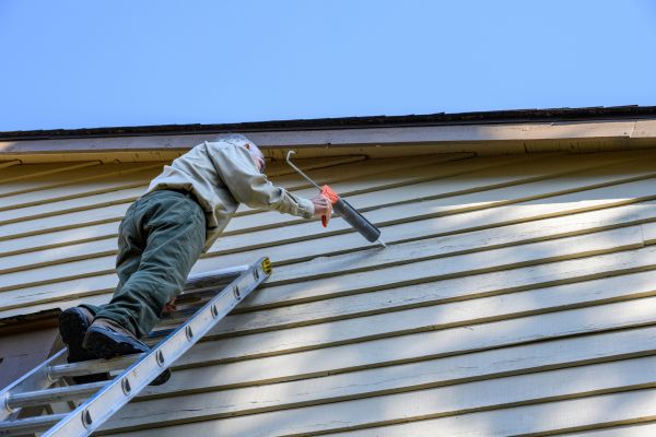 Cost of Vinyl Siding Caulk Repair in Richardson
