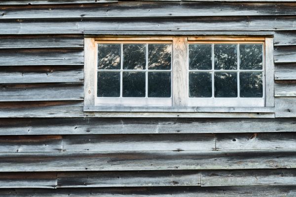 Barn Wood Siding Installation in Richardson