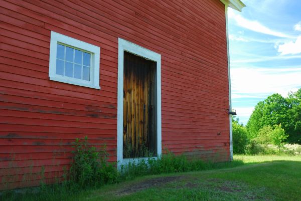 Wood Barn Siding Installation in Richardson